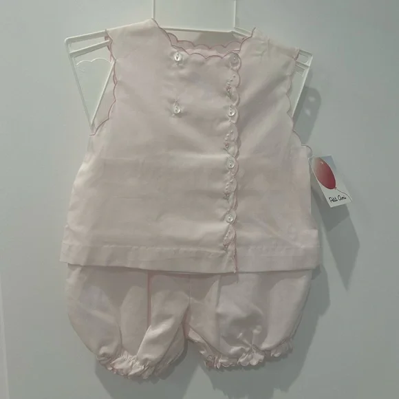 Petit Ami pink hand embroidered diaper set - Picture 1 of 6